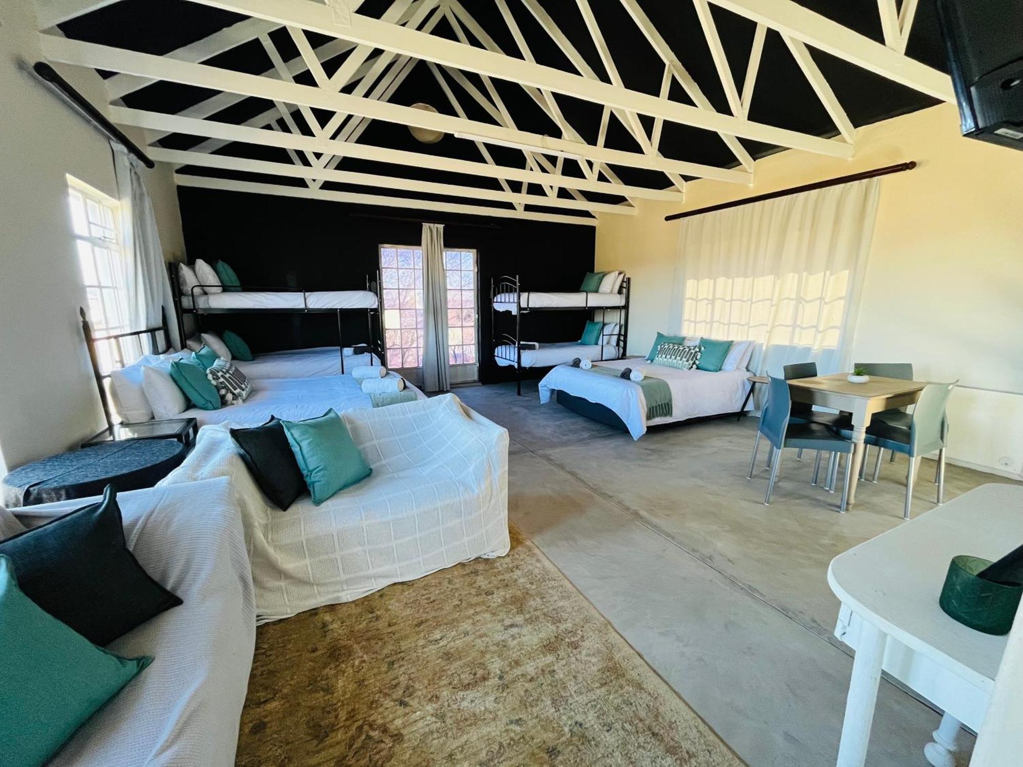 The Gallery Lounge Почефструм Экстерьер фото